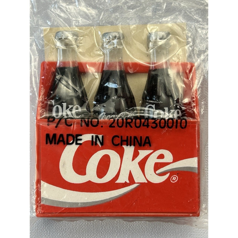 Vintage 1993 Coca Cola Coke 3 Bottle Magnet‎ NOS Sealed Advertising